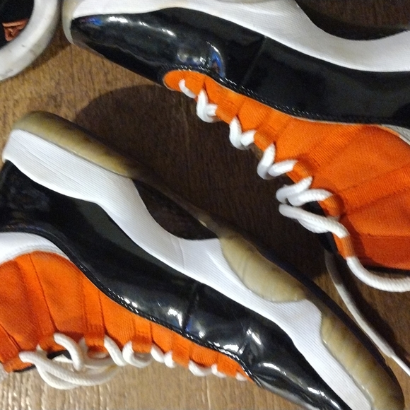 Custom Jordan 11 retro concords. Orange added. - Picture 3 of 11